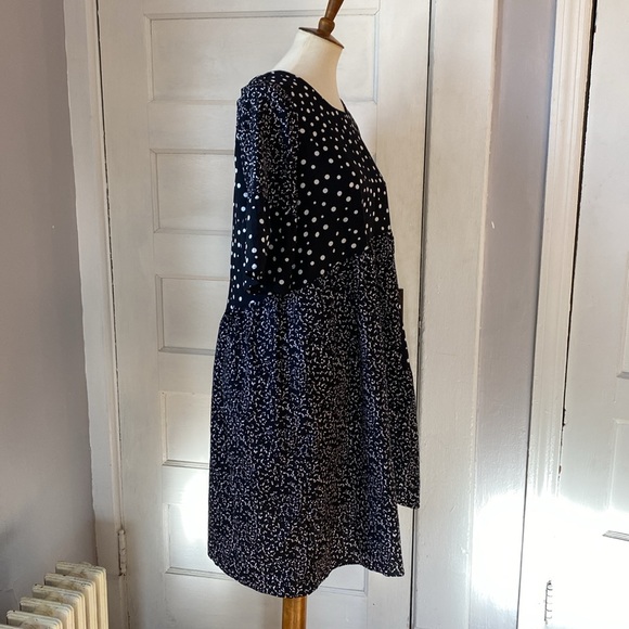 Caara Black and White Polka Dot Shift Dress, Size M - Picture 11 of 14